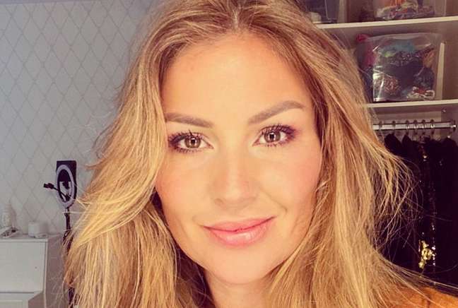 Ellen Jabour comments on political demonstrations at the shows and is criticized Ellen Jabour comments on political demonstrations at the shows and is criticized