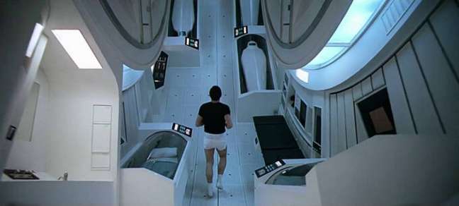 The running scene in 2001's Zero-G: A Space Odyssey used a 