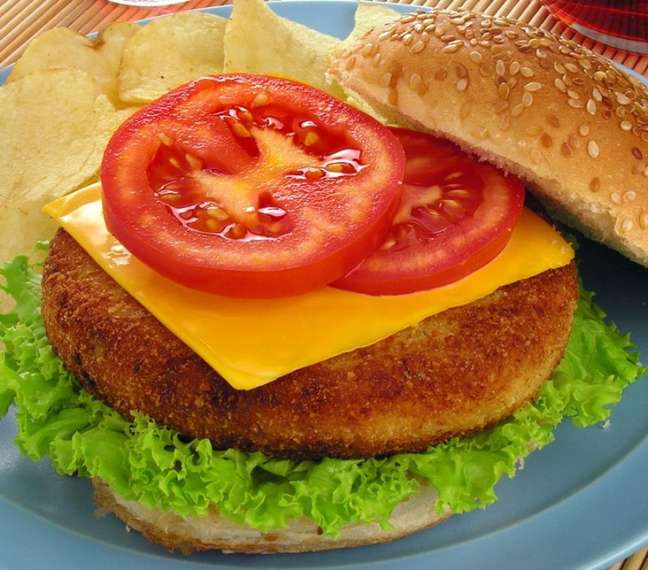 Fish burger (Reproduction: Kitchen guide)