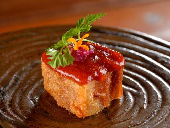 How much does it cost to eat in the best Brazilian restaurants How much does it cost to eat in the best Brazilian restaurants