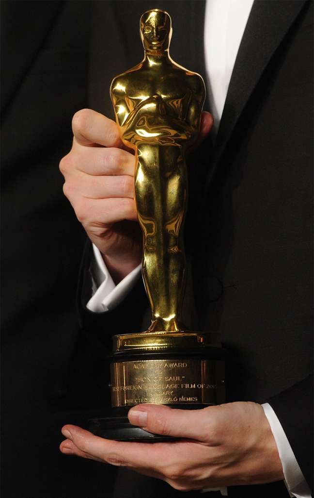 A 25-member commission will choose Brazil’s representative at the 2023 Oscars