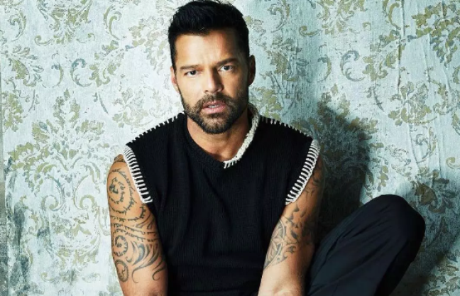 Ricky Martin abre processo de R$ 105 milhões contra sobrinho que o acusou de assédio