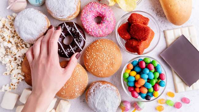 Too much sugar can dry out the skin and cause cracking Too much sugar can dry out the skin and cause cracking
