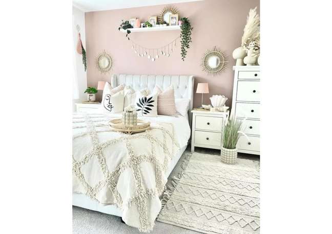 If in doubt, try an accent wall! This pale pink looks great in Instagrammer Gaby's neutral bedroom. If in doubt, try an accent wall! This pale pink looks great in Instagrammer Gaby's neutral bedroom.