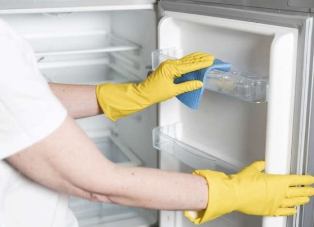 How to clean the refrigerator and eliminate the bad smell How to clean the refrigerator and eliminate the bad smell