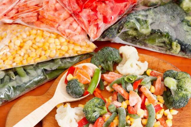 Do frozen foods lose nutrients?  Find it out!