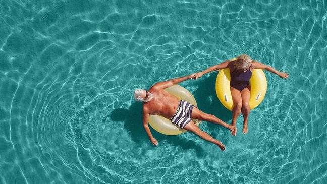 Thinking that you are younger can open you up to new experiences that have lasting positive effects. Thinking that you are younger can open you up to new experiences that have lasting positive effects.