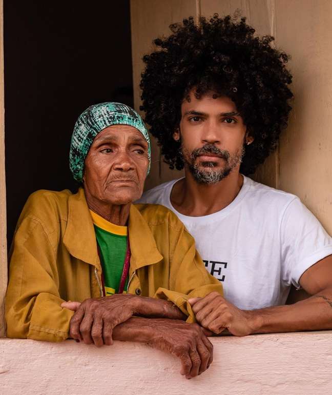 Dih Morais e sua avó Maria da Conceição MORAIS.