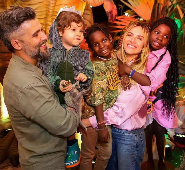 Giovanna Ewbank and Bruno Gagliasso’s children suffer from racism in Portugal Giovanna Ewbank and Bruno Gagliasso’s children suffer from racism in Portugal
