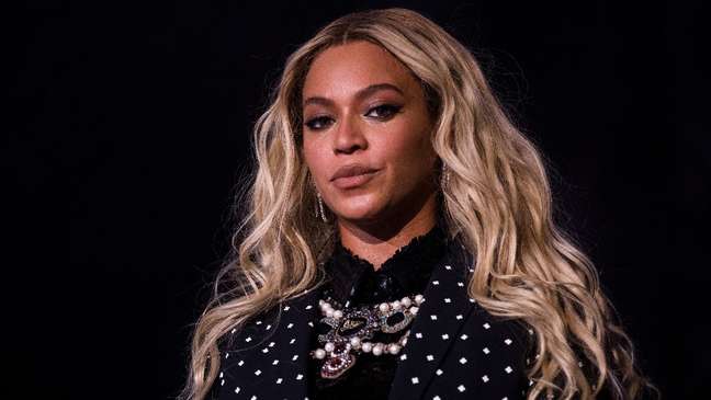 Beyoncé ainda não comentou as críticas ao termo usado na música Heated