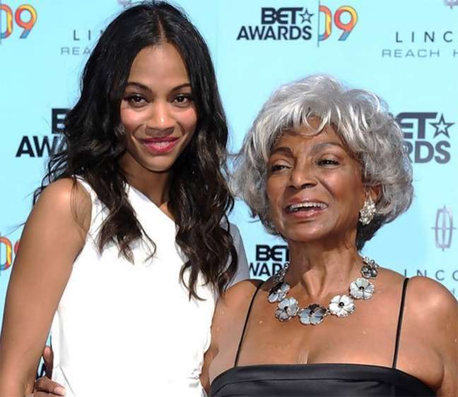 Zoe Saldana pays tribute to Nichelle Nichols: “An Icon” Zoe Saldana pays tribute to Nichelle Nichols: “An Icon”