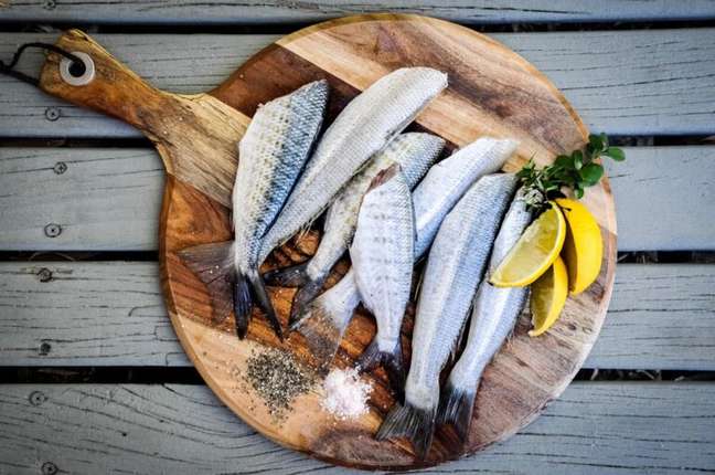 Peixes são muito versáteis na cozinha | Foto: Shutterstock