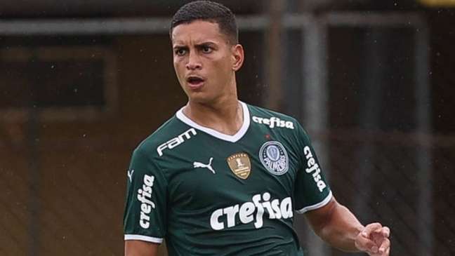 Palmeiras acerta rescisão de contrato com Renan por justa causa (Foto: Cesar Greco/Palmeiras)
