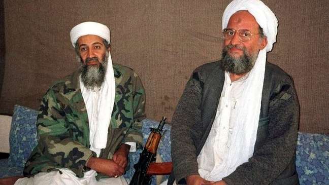 Bin Laden e Zawahiri formaram a Frente Islâmica Mundial para a Jihad contra judeus em 1998