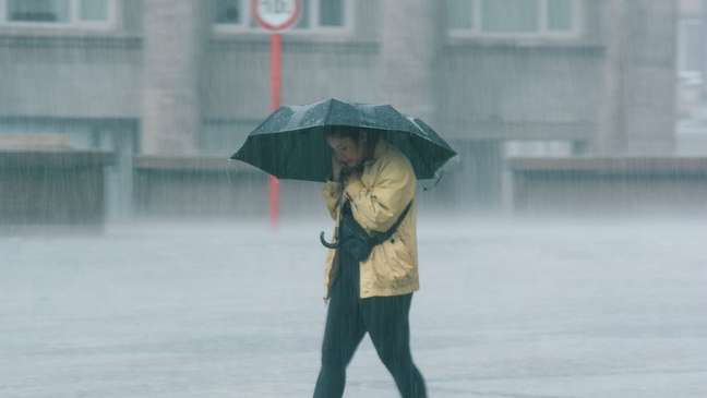 Água da chuva em todo o planeta excede as diretrizes de segurança dos EUA, dizem cientistas