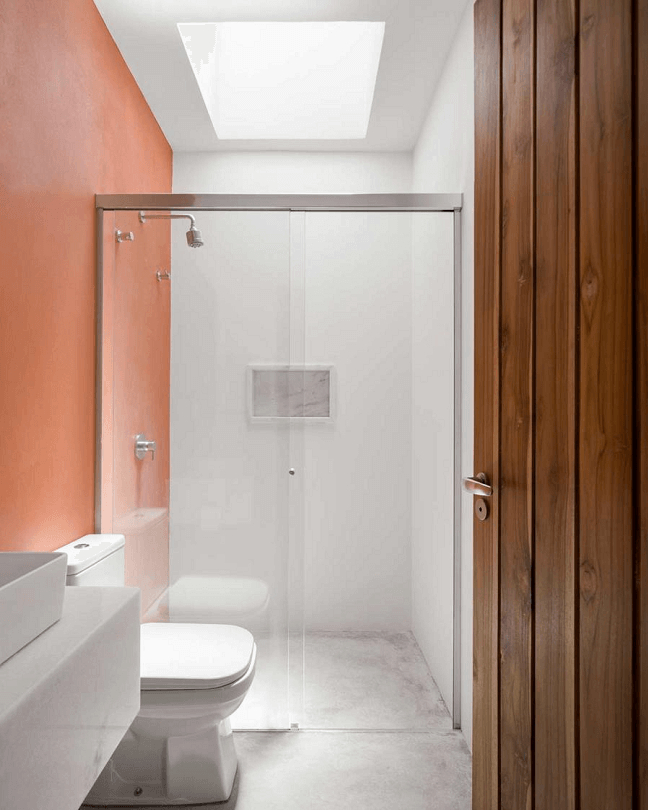 35. Modelo de claraboia banheiro em formato retangular. Fonte: ArchDaily