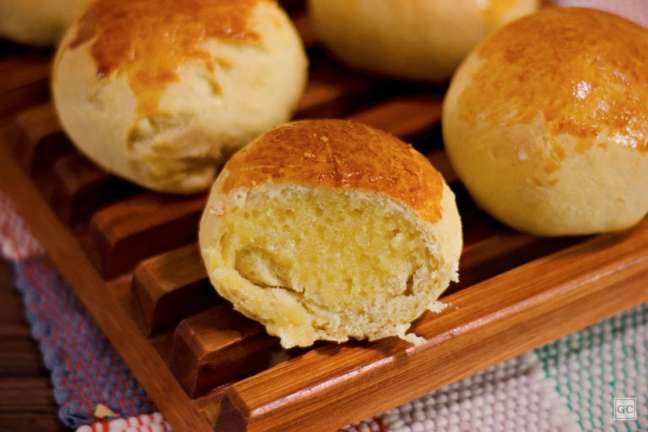 Quick and delicious: fluffy minute bread