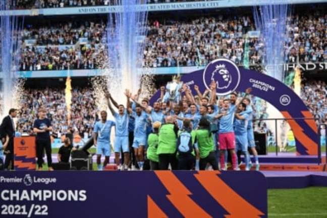 Com dinheiro árabe, Manchester City passou a ser protagonista na Inglaterra (Foto: OLI SCARFF / AFP) Com dinheiro árabe, Manchester City passou a ser protagonista na Inglaterra (Foto: OLI SCARFF / AFP)