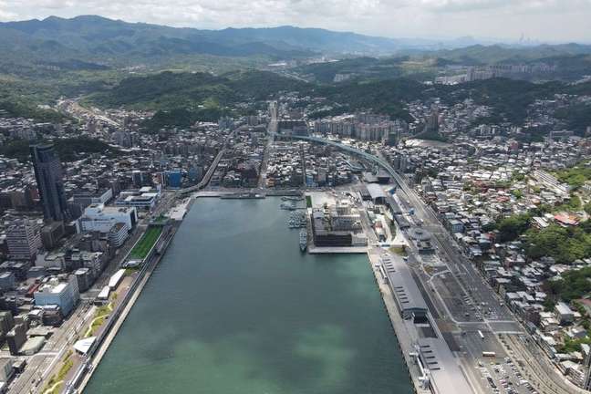 China disparou mísseis em áreas ao longo da costa norte de Taiwan China disparou mísseis em áreas ao longo da costa norte de Taiwan