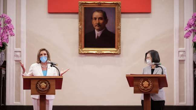 Visita de Nancy Pelosi desencadeou tensões entre China e Taiwan Visita de Nancy Pelosi desencadeou tensões entre China e Taiwan