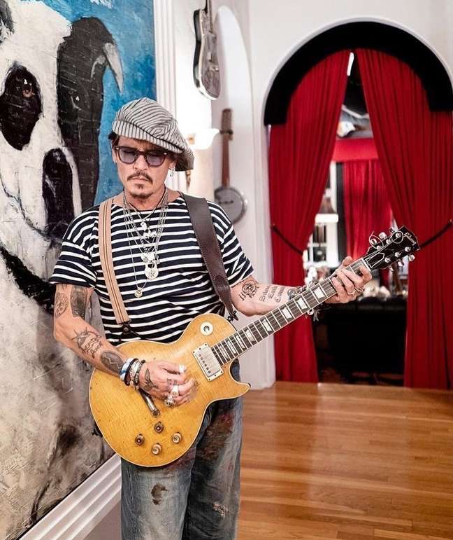Johnny Depp accused of plagiarizing the entire poem in song lyrics