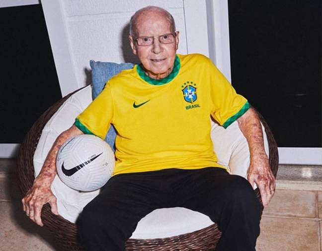Zagallo, ex-jogador e treinador da Seleção Brasileira, deve receber alta em breve (Foto: Divulgação /CBF)
