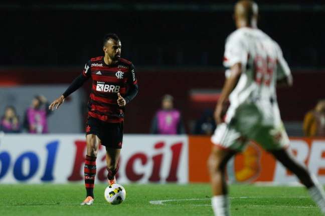 Fabrício Bruno analisa momento do Flamengo e convoca Nação para jogo decisivo na Copa Libertadores
