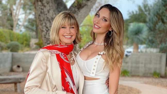 Olivia Newton-John’s daughter mourns her mother’s death and saves the photos Olivia Newton-John’s daughter mourns her mother’s death and saves the photos