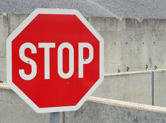 Warning: know the most dangerous signs Warning: know the most dangerous signs