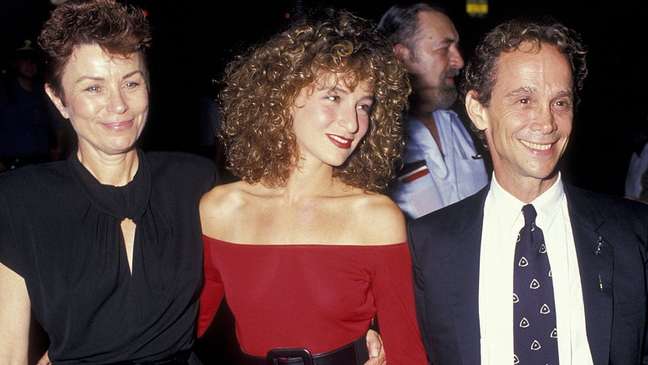 Jennifer Gray with her parents at the premiere of 