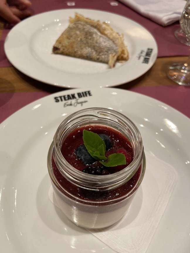 Panacotta with red fruits and Nutella crepe Panacotta with red fruits and Nutella crepe