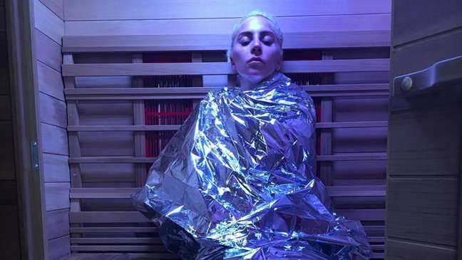 Lady Gaga, Kim Kardashian and others famous with chronic diseases Lady Gaga, Kim Kardashian and others famous with chronic diseases