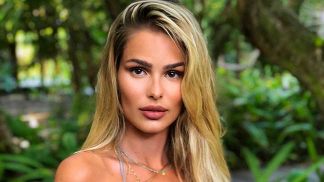 Yasmin Brunet says she saw spirits as a child: “it was horrible” Yasmin Brunet says she saw spirits as a child: “it was horrible”
