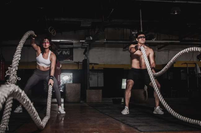 Why women should train the chest and men should train the legs