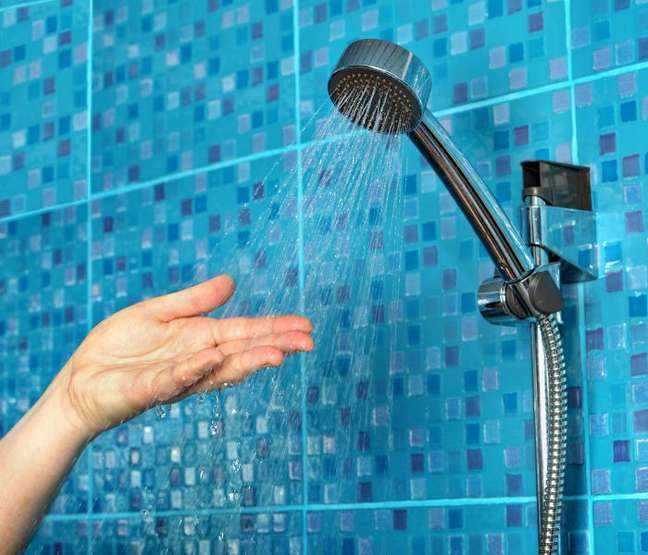 There are several aspects that should be considered when choosing a shower - Shutterstock