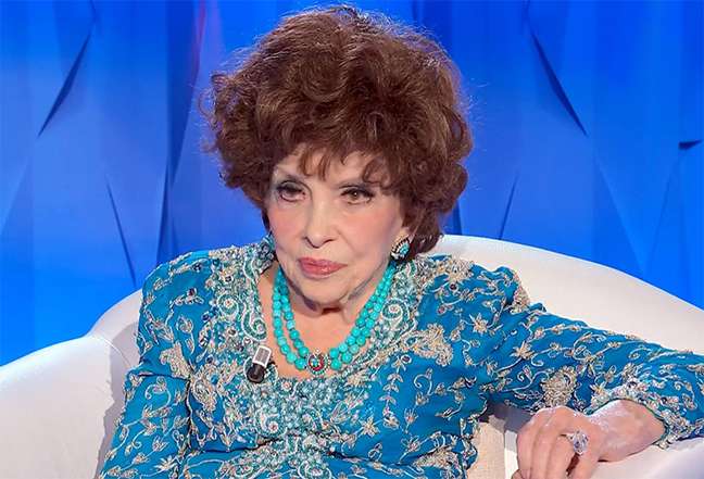 Gina Lollobrigida will run for the Italian Senate at 95 years old Gina Lollobrigida will run for the Italian Senate at 95 years old