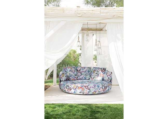 Invest in a floral print sofa. And why not top it all off with a sliding roof and curtains? Invest in a floral print sofa. And why not top it all off with a sliding roof and curtains?