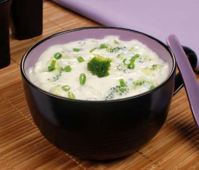 4-cheese vegetarian broccoli broth (Playback / Cooking Guide) 4-cheese vegetarian broccoli broth (Playback / Cooking Guide)