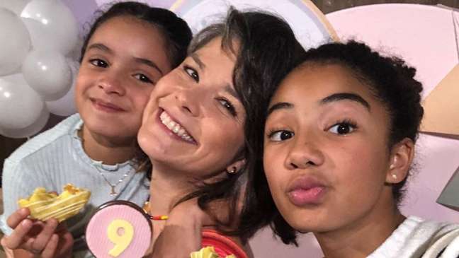 Samara Felippo opens up on solo motherhood Samara Felippo opens up on solo motherhood