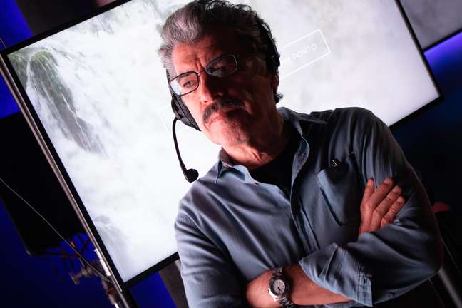 Unlike his character, actor Paulo Betti does not fail to raise flags Unlike his character, actor Paulo Betti does not fail to raise flags