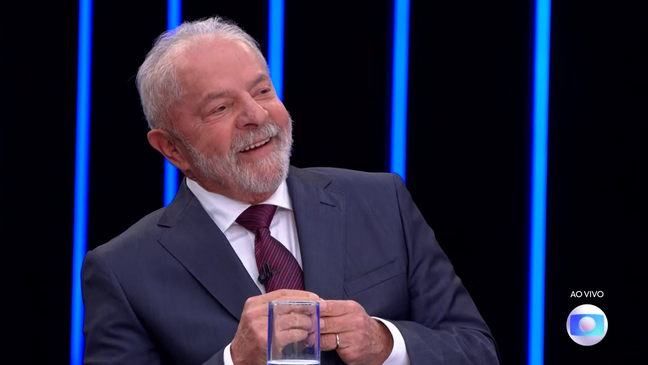 Felipe Neto calls Bolsonaro a “genocidal monster” and defends Lula