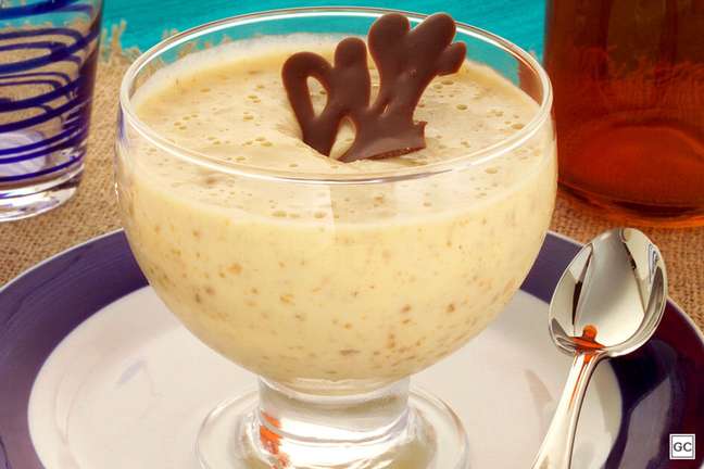 White chocolate mousse - Photo: Guia da Cozinha White chocolate mousse - Photo: Guia da Cozinha