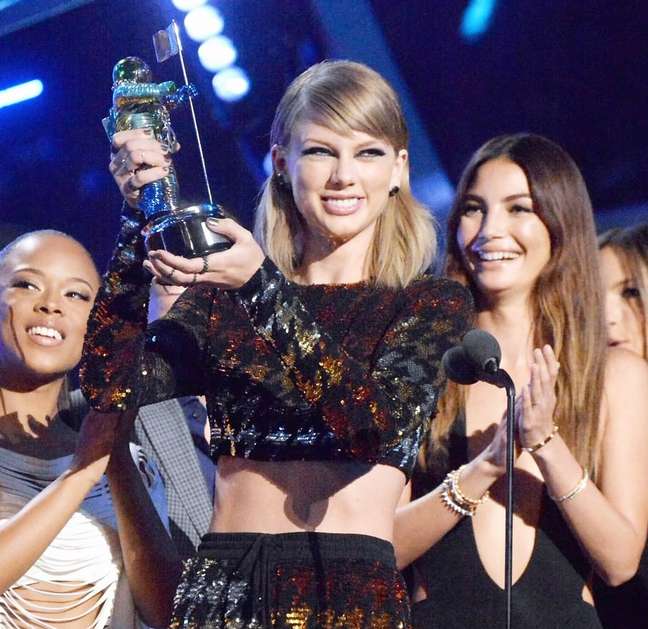 VMA 2022 consecrate Taylor Swift, announcing the new album at the MTV Awards VMA 2022 consecrate Taylor Swift, announcing the new album at the MTV Awards