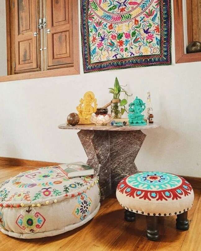 5. In Zen furniture, prioritize comfort and bet on soft pillows, puffs and futons. Source: Studio Casa Alma 5.在禅宗家具中,优先考虑舒适度,选择柔软的枕头、泡芙和蒲团。来源:Studio Casa Alma