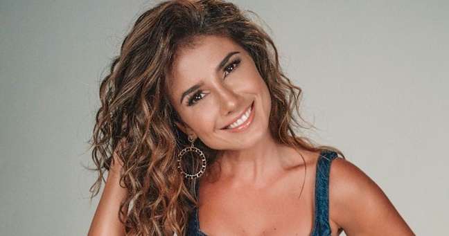 Paula Fernandes: See the photo of the car accident suffered by the artist Paula Fernandes: See the photo of the car accident suffered by the artist