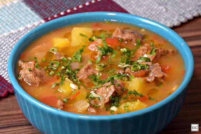 Creamy Cassava Soup - Photo: Guia da Cozinha Creamy Cassava Soup - Photo: Guia da Cozinha