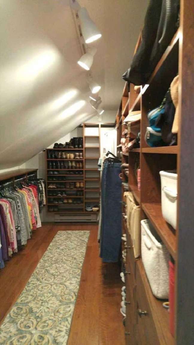 42. Wooden shoe cabinet in the modern wardrobe - Photo 42. Wooden shoe cabinet in the modern wardrobe - Photo