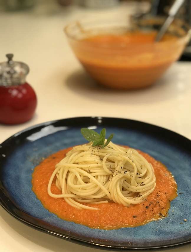 Chef’s tip: learn how to eliminate the acidity of tomato sauce!