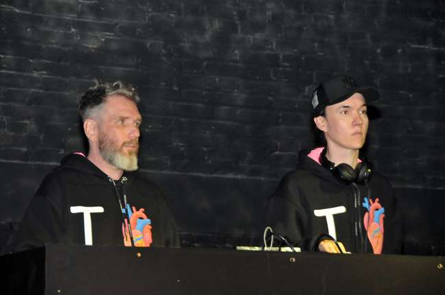 Alexandre Herchcovitch and Johnny Luxo in the Walério Araújo fashion show 