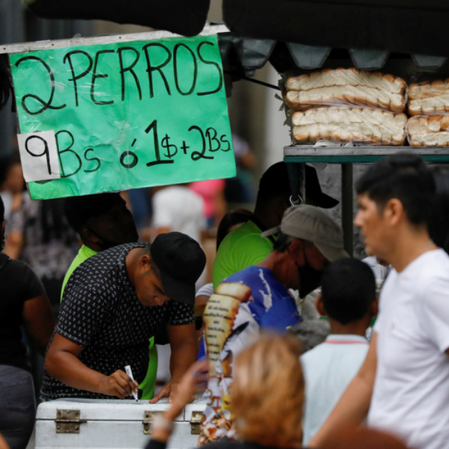 A dolarização na economia venezuelana é generalizada